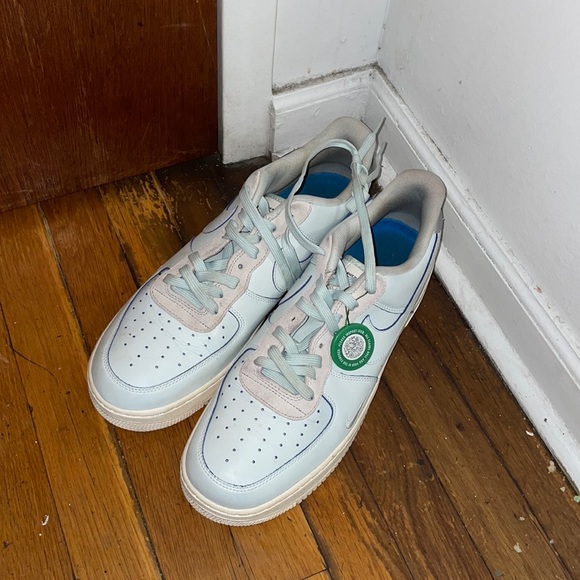 DEVIN BOOKER AF1 LOW VERY RAREVERY EXPENSIVE ( YESS MA AND NO SIR ) - Picture 3 of 6